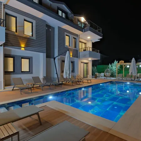 Roombnb Apart Otel